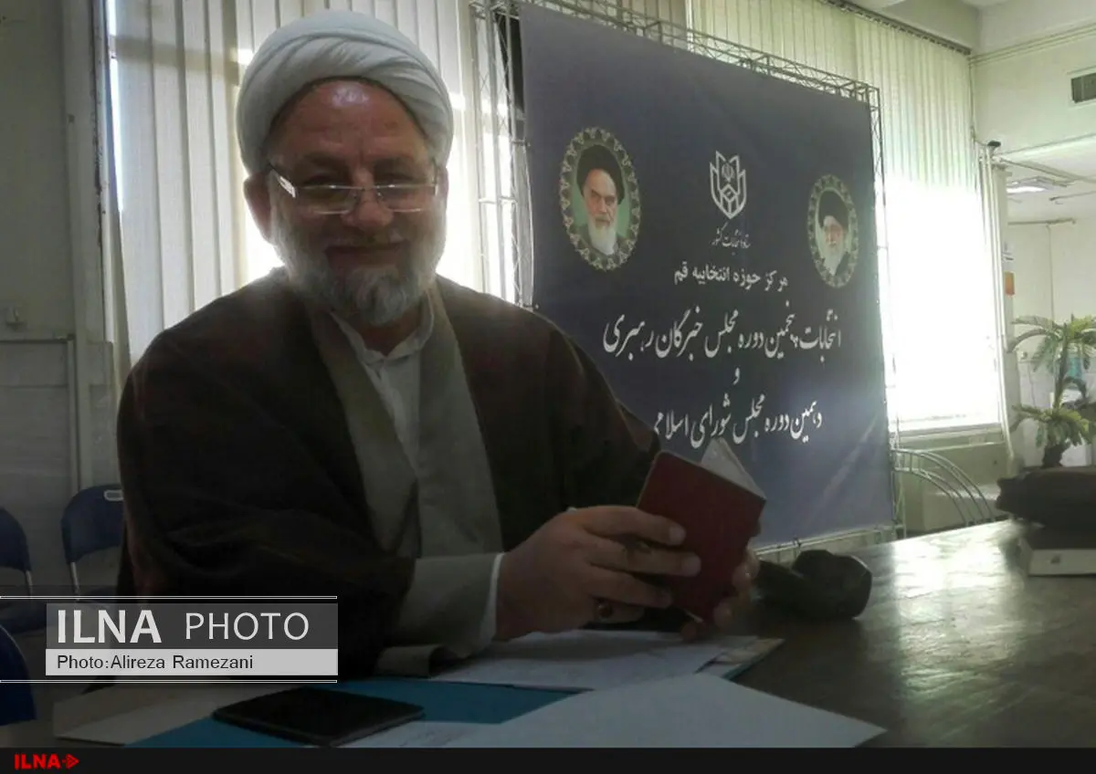 شاگرد مصباح یزدی کاندیدای خبرگان تهران شد