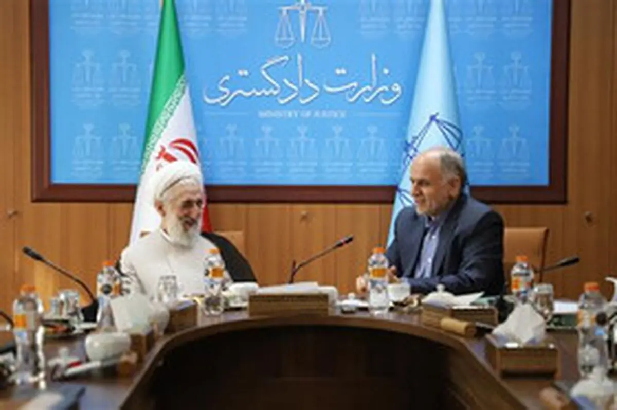 وظیفه داریم با همه توان به تبیین فرهنگ غدیر بپردازیم