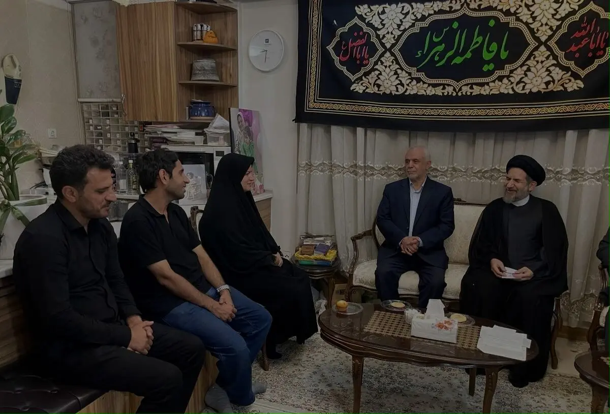 دیدار ابوترابی‌فرد و اوحدی با خانواده شهیدان عسگری