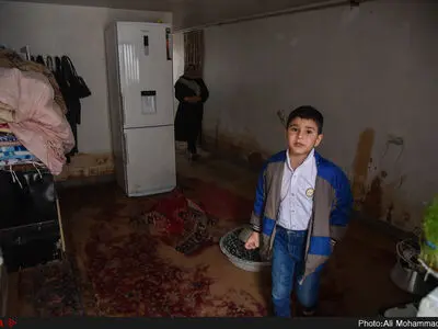 مزدبگیران و حقوق‌بگیران هزینه بازسازی مناطق سیل‌زده را خواهند پرداخت/ خدا می‌داند امسال چقدر تورم خواهیم داشت!