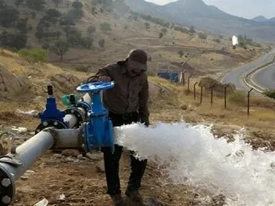 تأمین پایدار آب شرب؛ اولویت‌های اساسی حوزه خدمات‌رسانی عمومی / بهره‌برداری از پروژه چاه رزرو آب شرب شهر ساروق