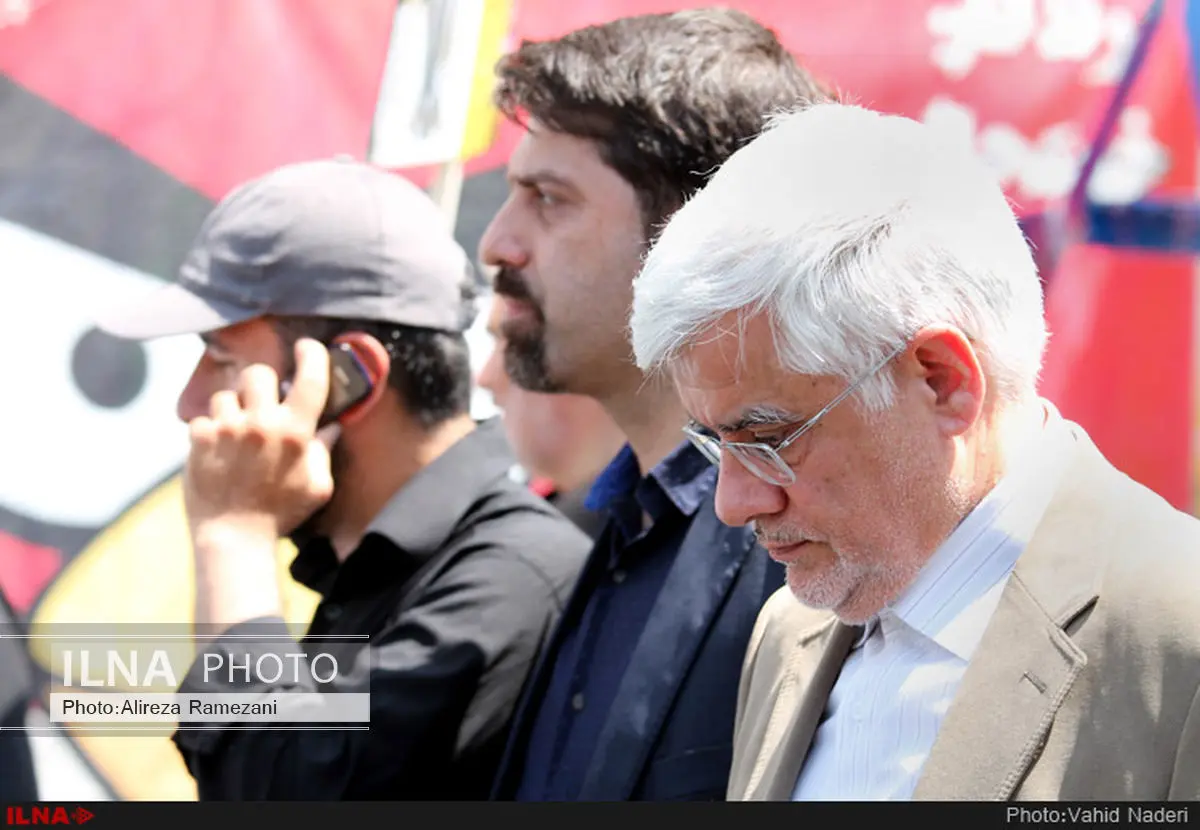 حضور محمدرضا عارف در راهپیمایی ۲۲ بهمن