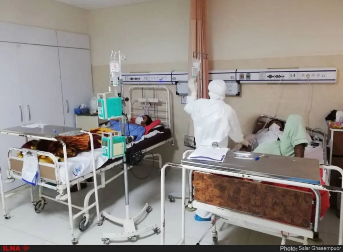 عدم همکاری دانشگاه جندی شاپور اهواز در تهیه ملزومات بهداشتی و البسه پرسنل بیمارستان/ قرنطینه شش نفر از کادر درمان در اثر ابتلا به کرونا+ تصاویر