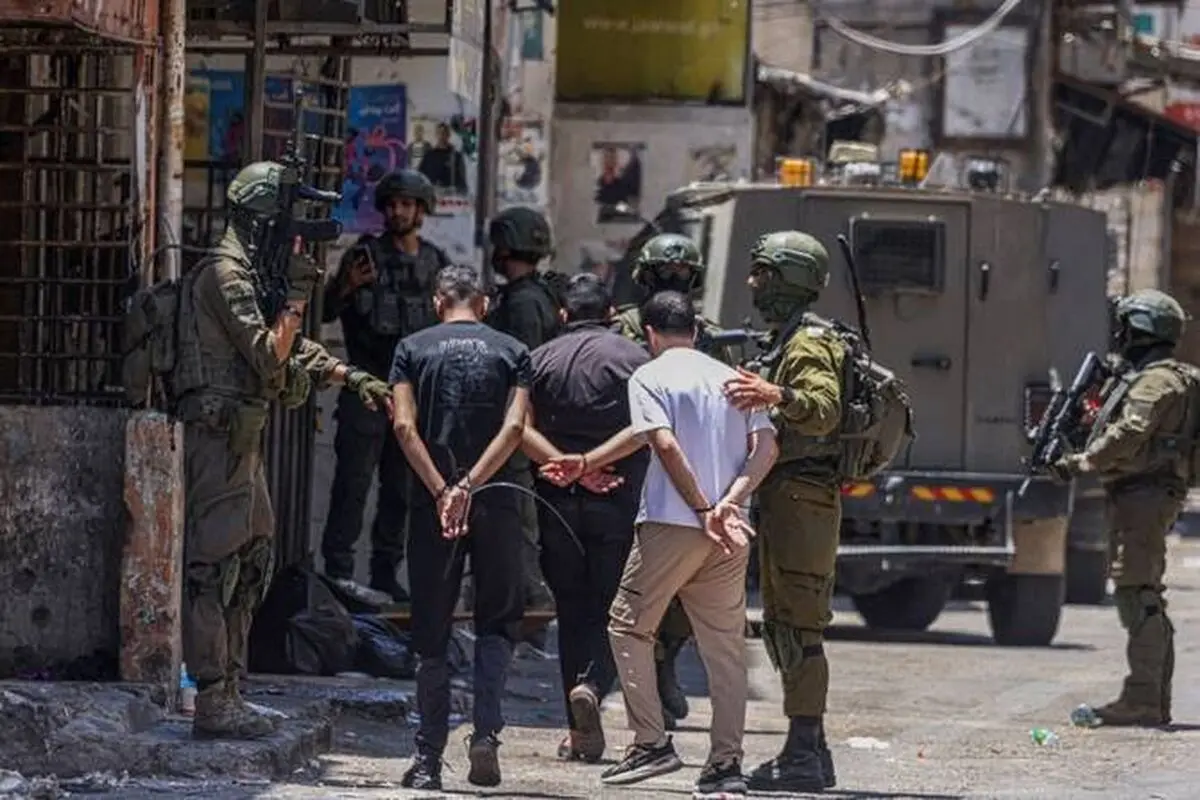 بازداشت ۱۰ فلسطینی به دست اشغالگران صهیونیست