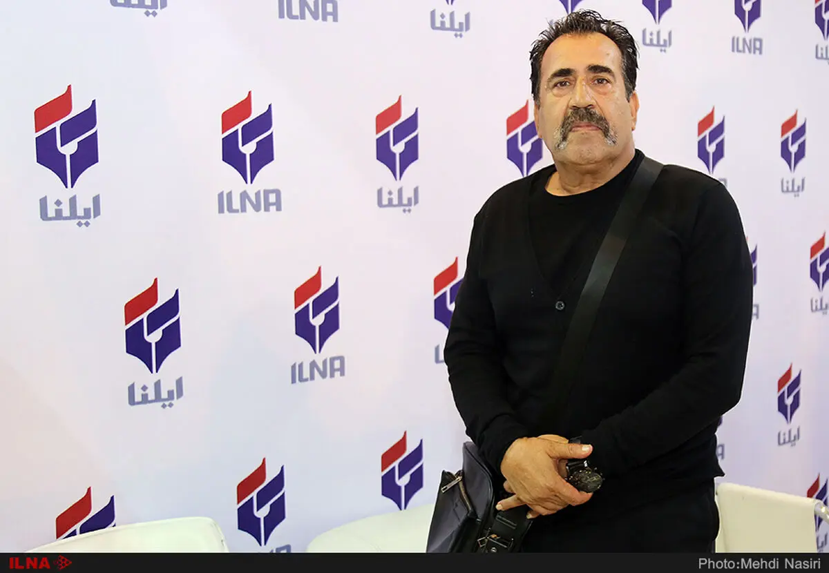 پرسپولیس در دربی به حریفش رحم کرد/ مثل آب خوردن استقلال را می‌بردیم/ آقای مجیدی هرجا رفتی برو اما گیتار را با خودت نبر/ عبدی و آل کثیر با استرس رفتند پشت توپ
