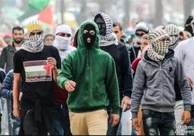 تماشاچیانِ دیروزِ  نسل‌کشی امروز گرفتار نکبت‌اند