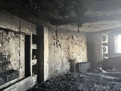 حریق در یک برج مسکونی در شهرک خرازی/ اتصالی در دستگاه کولر گازی علت حادثه