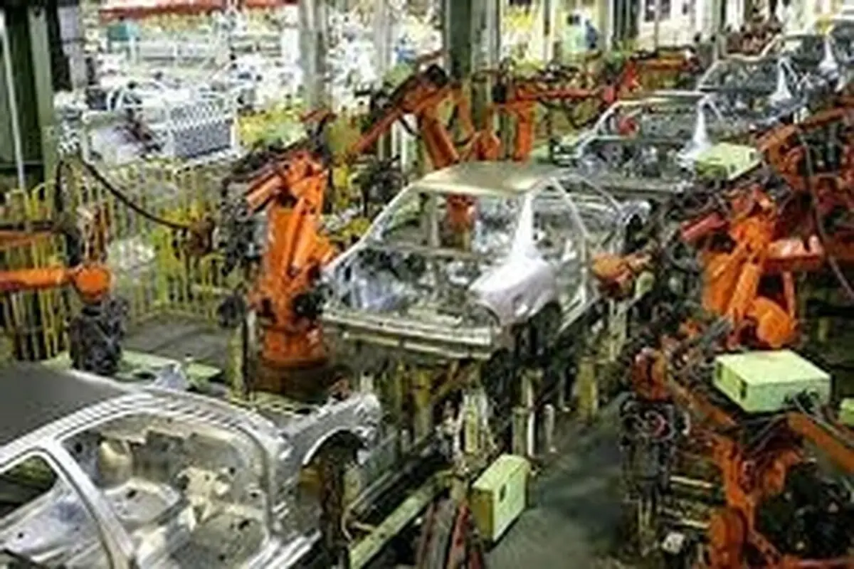 قطعه سازان از خودروسازان طلب‌های بسیاری دارند؛ این بدهی تولید را با مشکل روبه رو کرده است