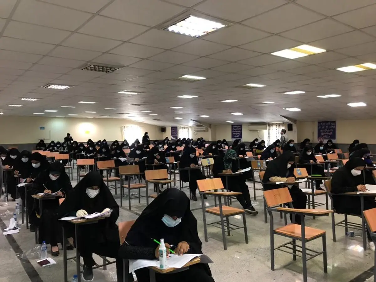 آزمون استخدامی نهضت سوادآموزی بوشهر برگزار شد