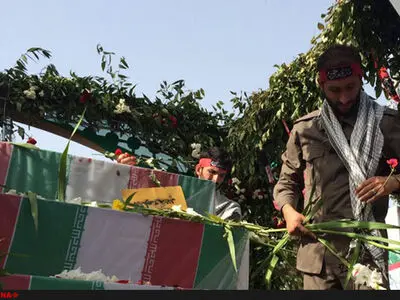 مراسم تشییع ۶ شهید گمنام دوران دفاع مقدس برگزار شد