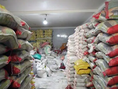 احتکار بیش از 91 تن برنج خارجی در شهرک صنعتی لیا