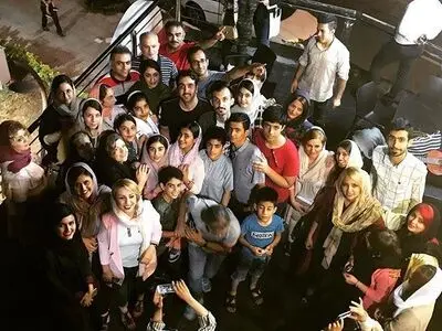 «پوریا پورسرخ» در جمع هوادارانش(عکس)