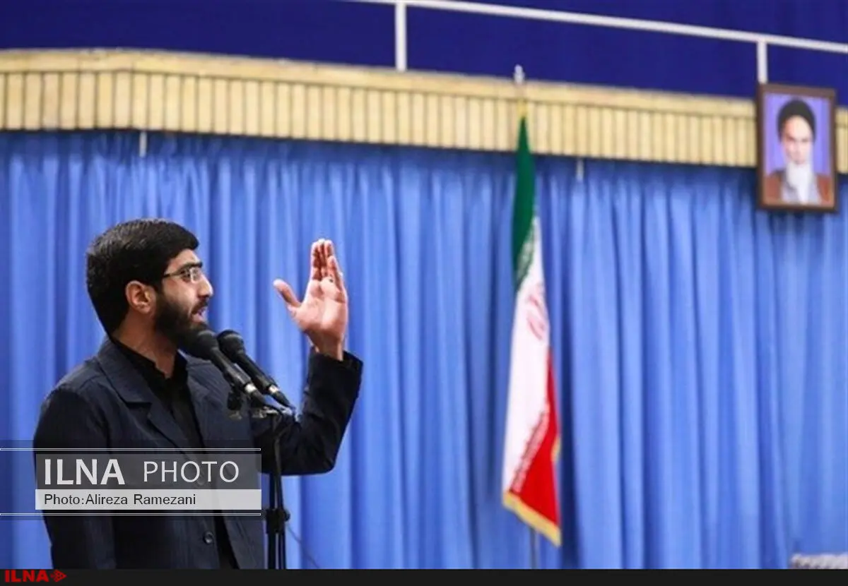 فیلم/مرثیه‌سرائی در حضور رهبر انقلاب با صدای سیدرضا نریمانی