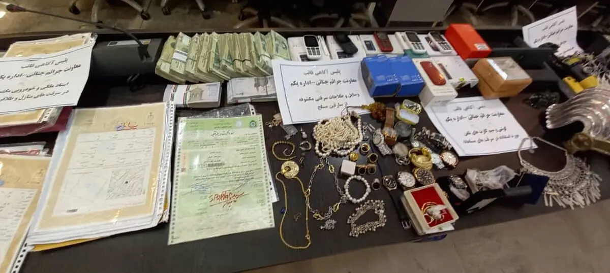 بازداشت سارقان مسلحی که در بزرگراه همت تیراندازی کرده بودند 