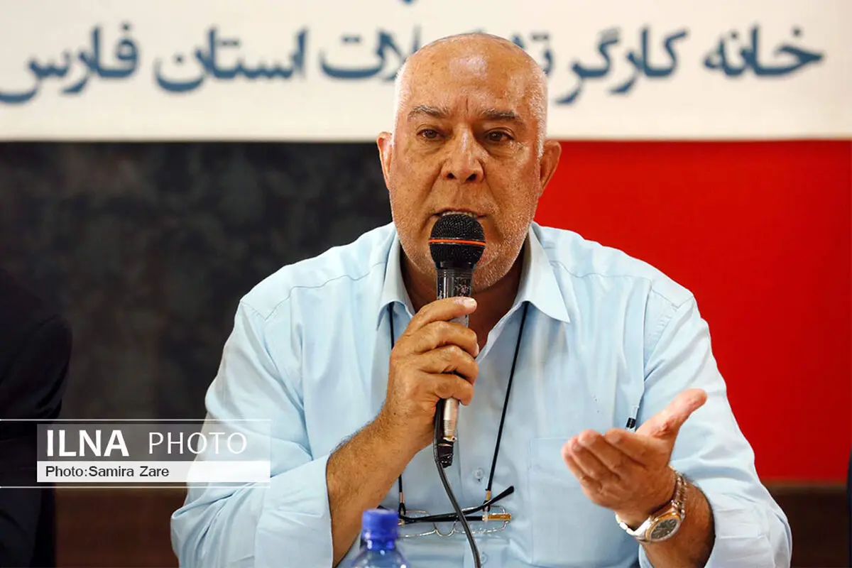کارگران فارس هیچ گاه مطالباتشان را با سر دادن شعارهای سیاسی کف خیابان پیگیری نکردند /تاکنون راهپیمایی‌های اعتراضی در فارس برگزار نشده است 