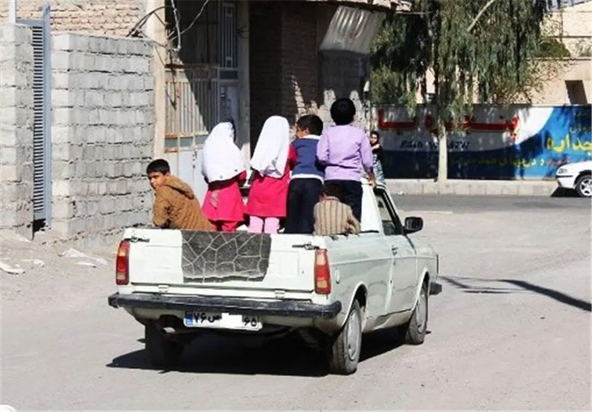 سوار کردن مسافر در قسمت بار وسایل نقلیه در گلستان ممنوع است