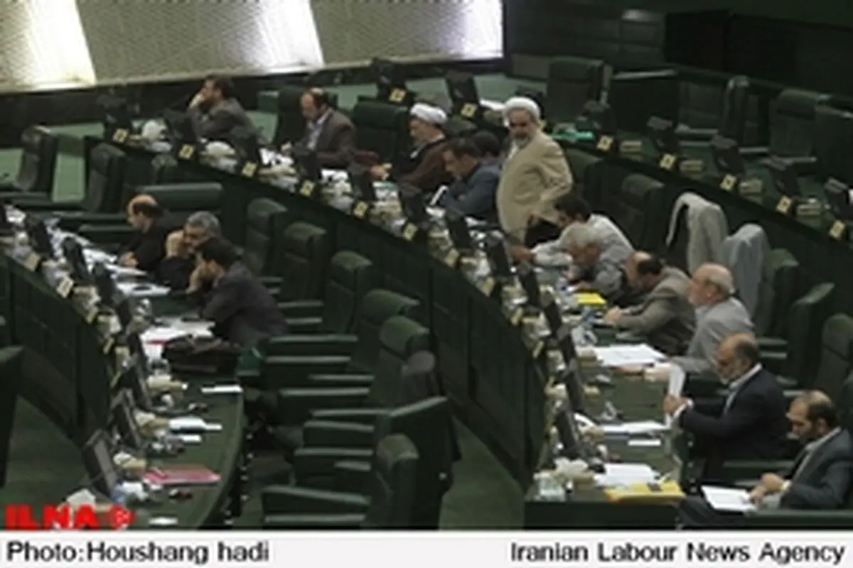 نظارت و مراقبت الکترونیکی زندانیان خارج از زندان