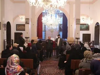 مسائل و مشکلات جامعه ارامنه استان مرکزی با جدیت پیگیری می‌شود 