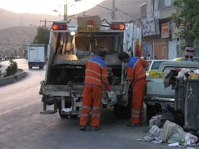 جمع آوری روزانه ۶۰۰ تن زباله توسط ۹۰۰ پاکبان در  ارومیه