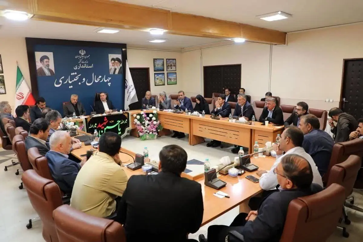 ما هنوز هم برای پزشکیان فحش می‌خوریم و پای عهدمان هستیم