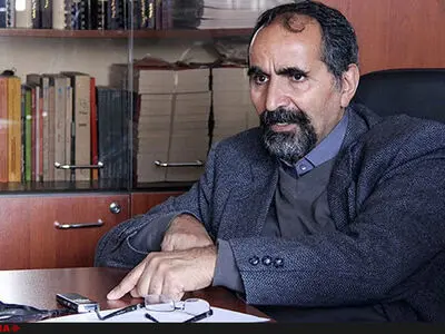 هاشمی خندان و پیروزمندانه وداع کرد/ دوران اتهام به یار امام به‌سر آمده‌است