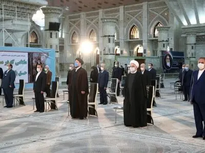 الحکومة الإیرانیة تجدد العهد مع مبادئ الامام الخمینی (رض)