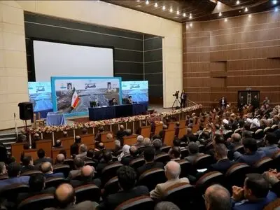 ساخت راه اینچه برون_شاهرود_طبس_بندر عباس مورد توجه دولت باشد