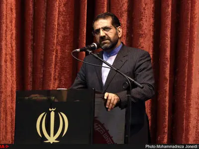 برلماني إیراني: استراتیجیتنا الرئیسیة هی عدم الإنسحاب من الإتفاق النووي