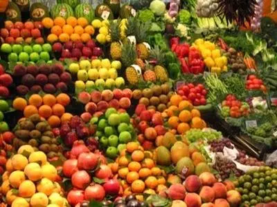 ثبات قیمت پیاز در بازار پس از کاهش پنجاه درصدی/ سیر صعودی قیمت سیب زمینی در بازار
