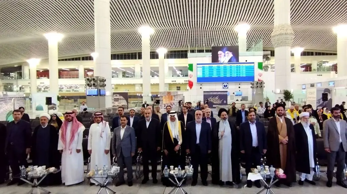 اعزام عمره گزاران ایرانی پس از ۹ سال انتظار 