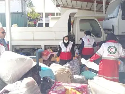 تاکید بر همکاری زلزله‌زدگان با پلیس برای توزیع سریعتر اقلام 