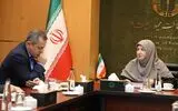 ایده‌ها و توانمندی‌های جوانان در حل مسائل محیط‌زیستی به کار گرفته شود
