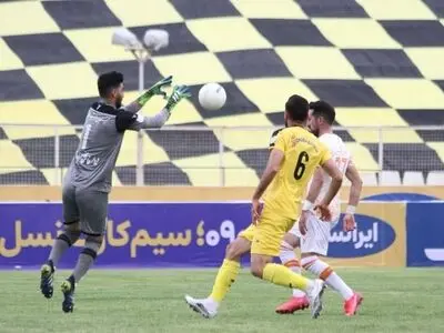  فجر سپاسی به لیگ دسته اول سقوط کرد 