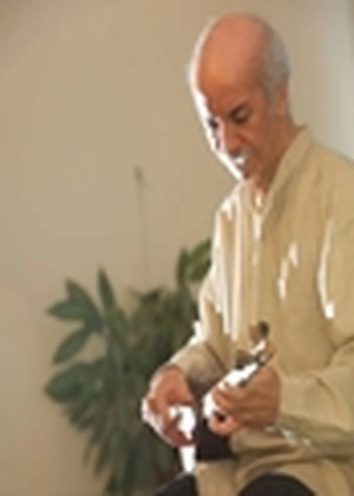 محسن کرامتی در ارسباران می خواند