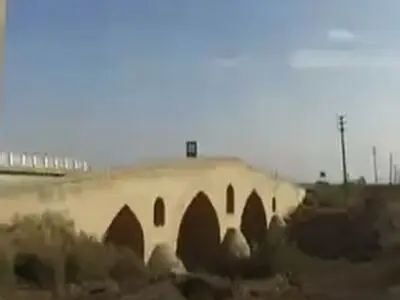 فضای سبز اطراف پل دختر کرج ساماندهی می‌شود 