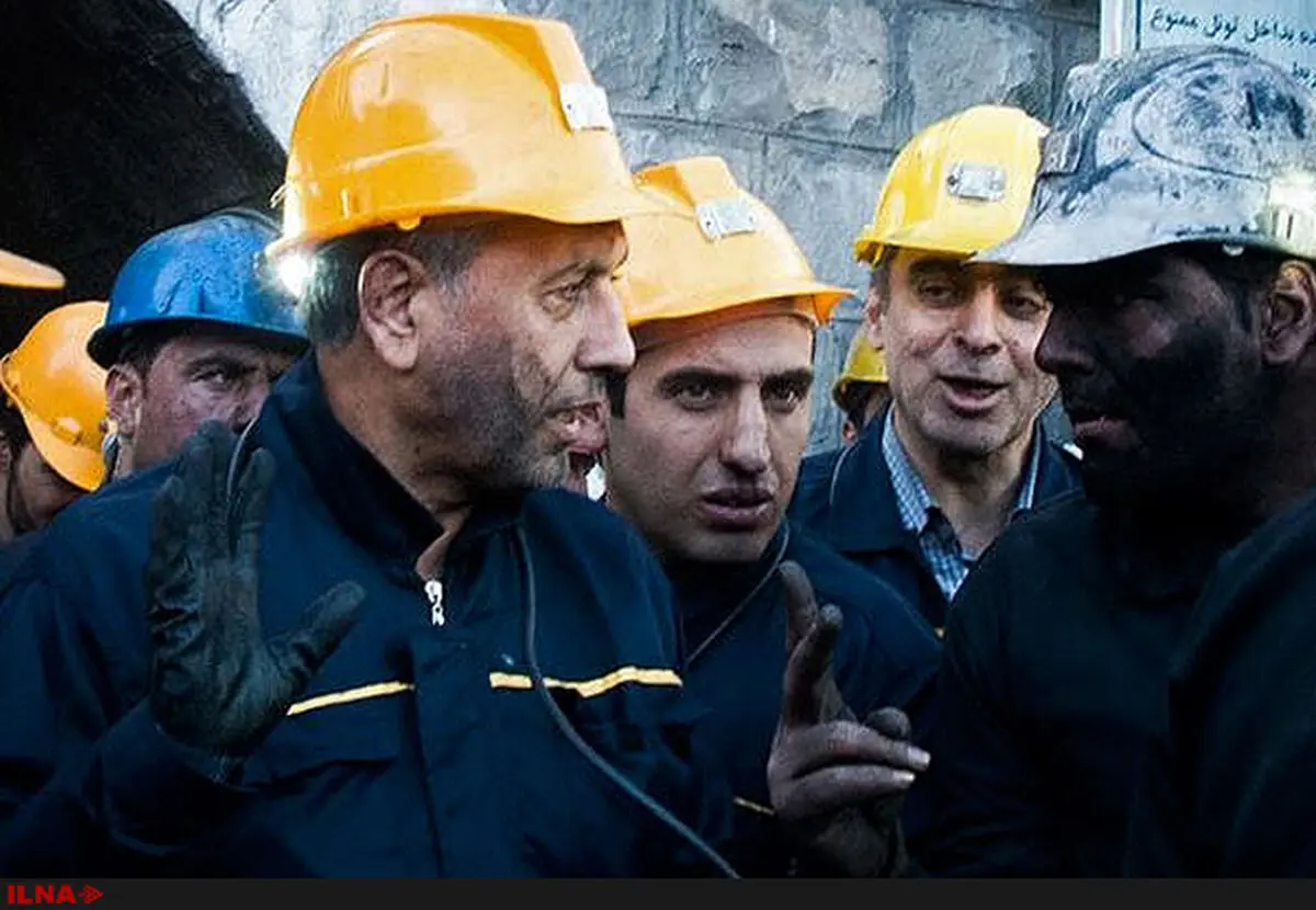 ربیعی چهار سال با زیاده‌خواهان و سهم خواهان مبارزه کرد/در ابتدای دولت اول روحانی هیچکس مسئولیت وزارت کار را نمی‌پذیرفت