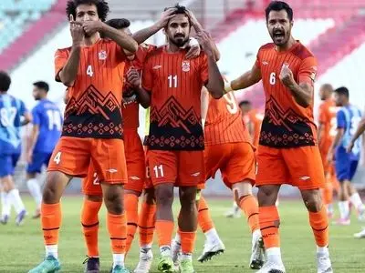 کارا گستر 1 - 1 نساجی ؛ صدرنشین در تبریز متوقف شد