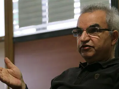 سینمای ایران گنجشک‌روزی و ترسوست/سران کشور هنوز به چشم عنصر مشکوک به ما نگاه می‌کنند