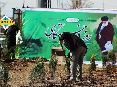کاشت هزار اصله درخت بیاد هزار شهید شهر خوی