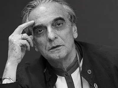 پیکر همایون ارشادی در بهشت سکینه کرج آرام گرفت