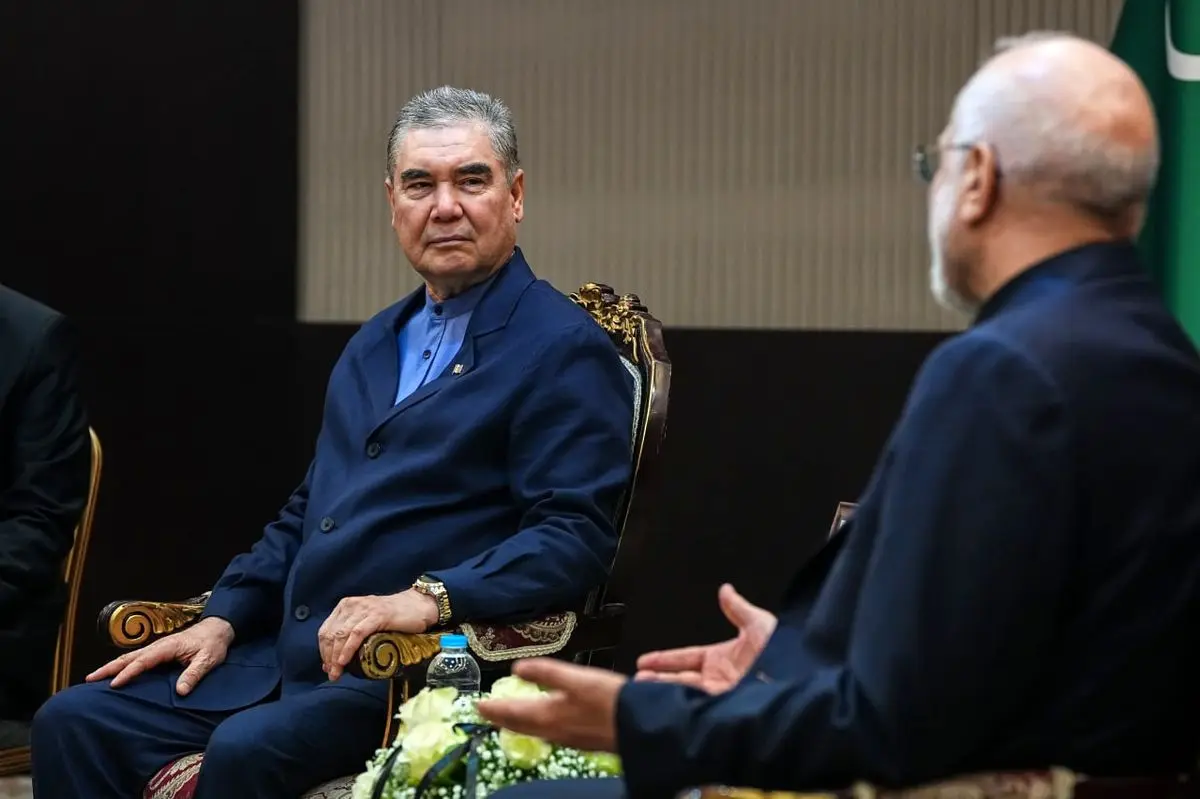 دیدار رهبر ملی ترکمنستان با رئیس مجلس 