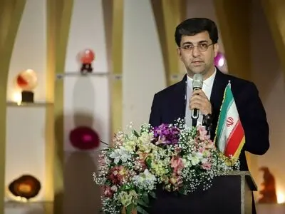کارآفرینان باید بحران ها را تبدیل به فرصت کنند