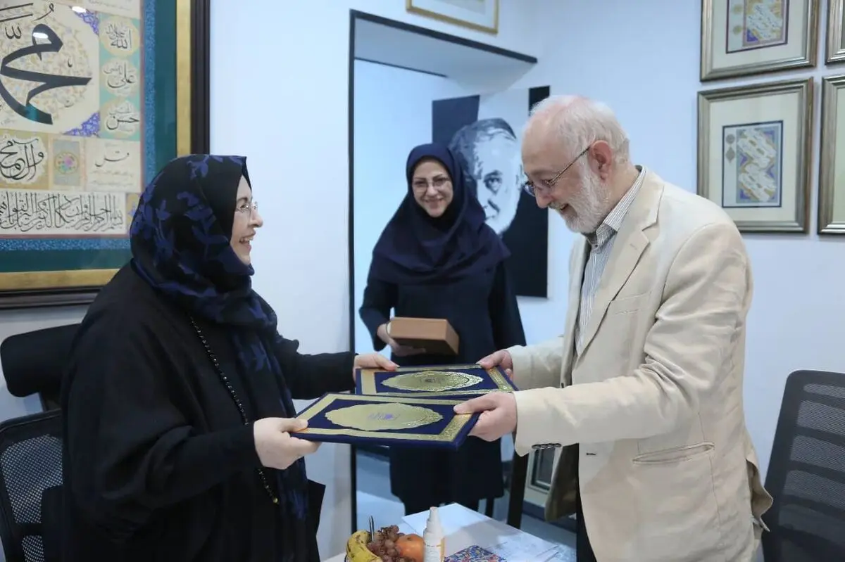 قید تفاهم‌نامه همکاری میان بنیاد امیرکبیر و کتابخانه ملّی 
