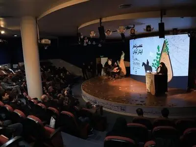 ادامه شب شعرهای ایثار در تهران و مشهد