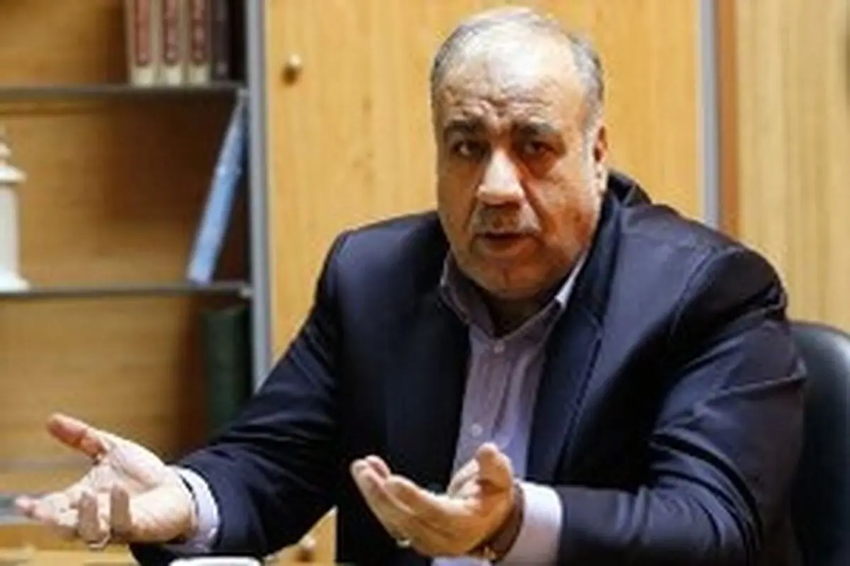 سخت گیری مدیران بانک‌های لرستان در تسهیلات اشتغال‌زا توجیه پذیر نیست