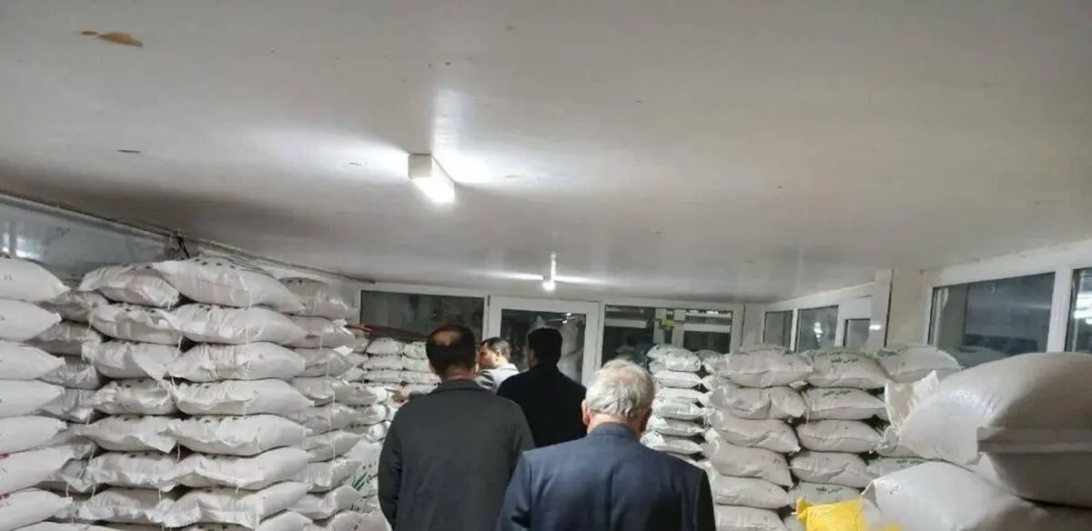 کشف ۱۲۴ تُن کالا‌ی احتکار شده در گنبدکاووس
