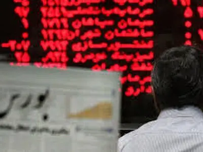 شاخص کل بورس ۳۷۶ واحد افت کرد