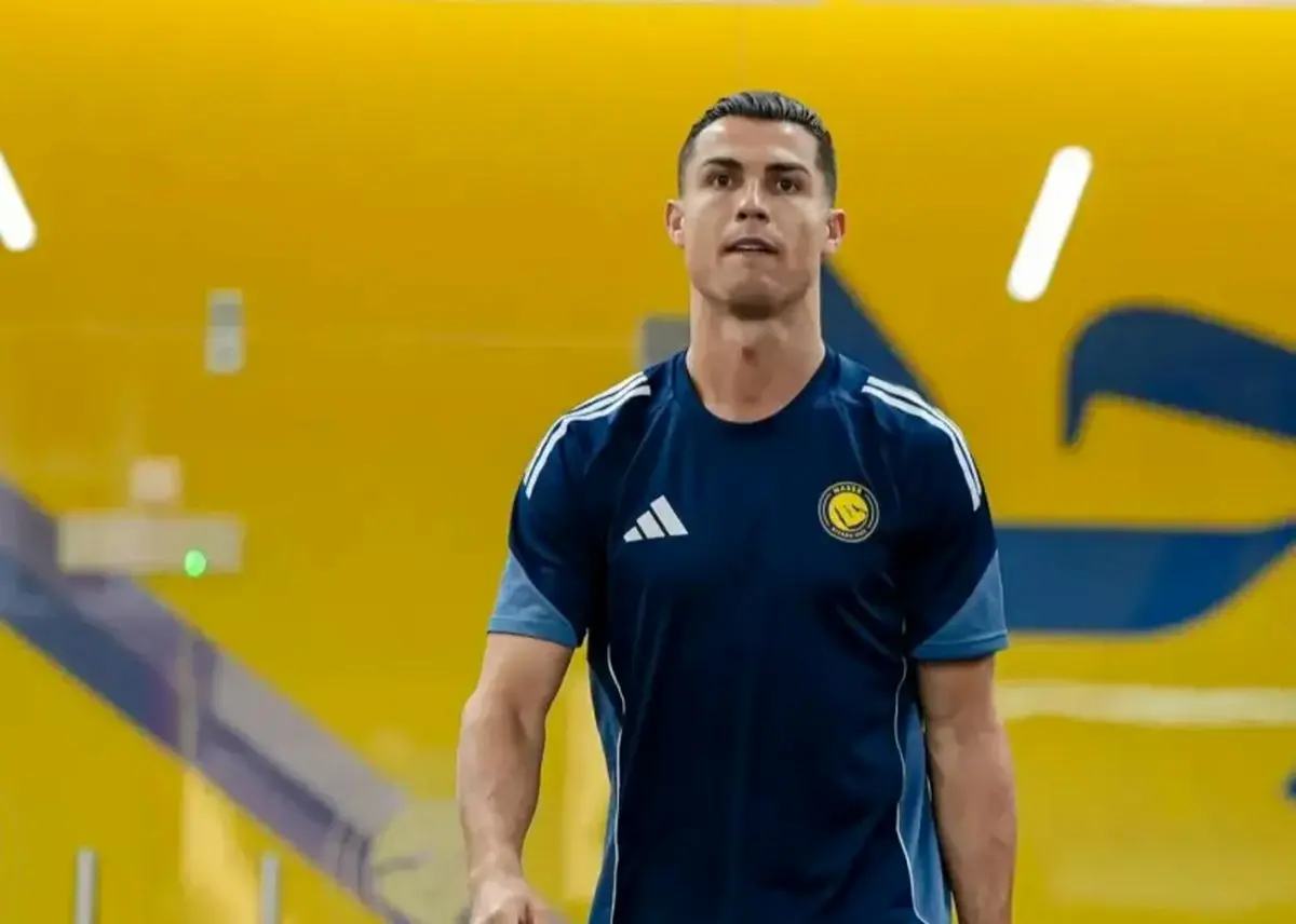 تشویق ایستاده کاپیتان برای طوفان پنج‌گله النصر