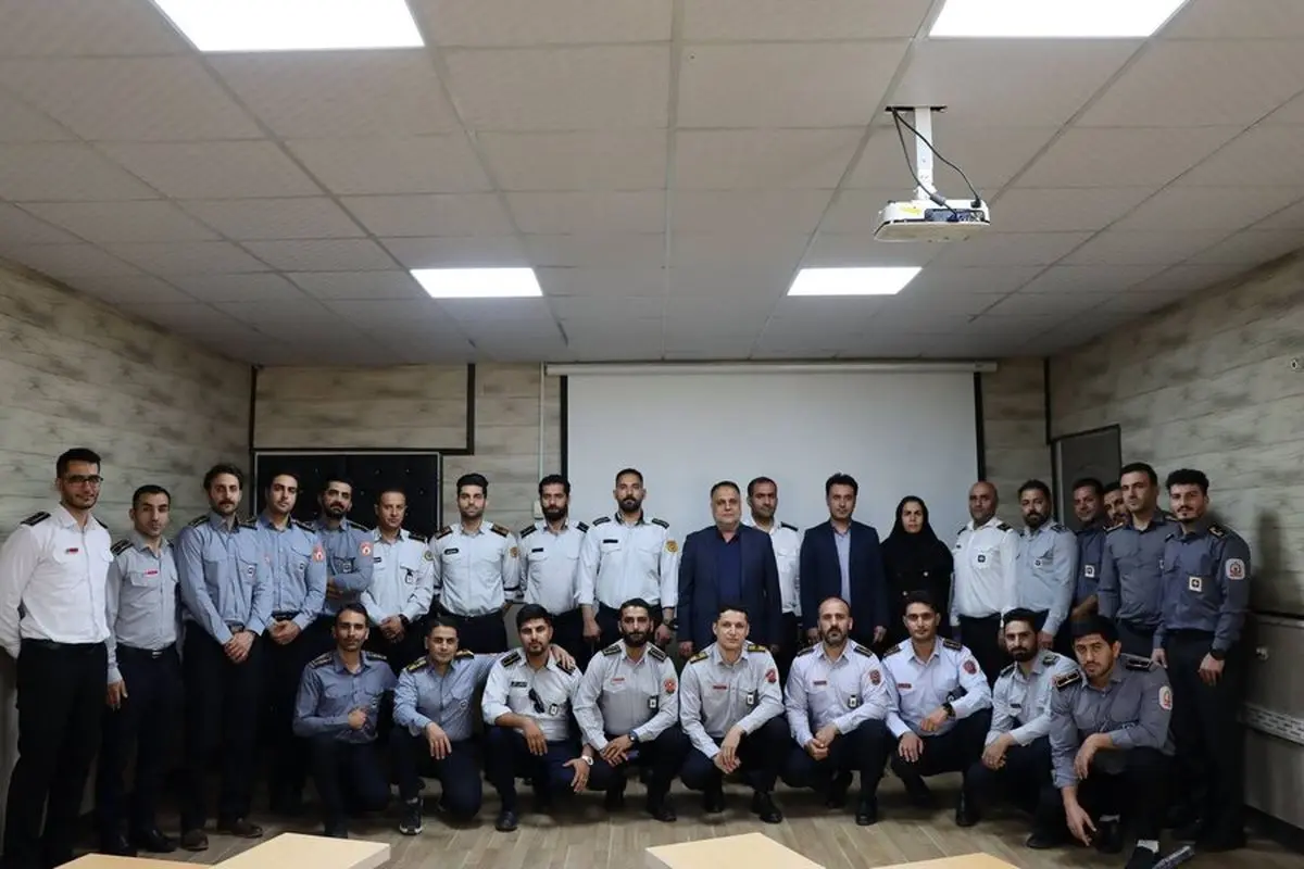 کرج میزبان دوره آموزشی رفتارشناسی حریق با حضور آتش‌نشانان چهار شهر کشور