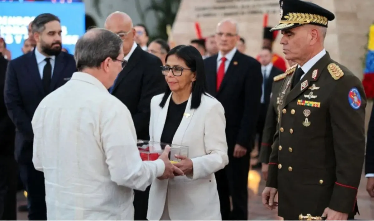 اصلاحات در بخش نفت و پاکسازی دولتی در ونزوئلا؛ رودریگز بولیواری را "دفن می‌کند"